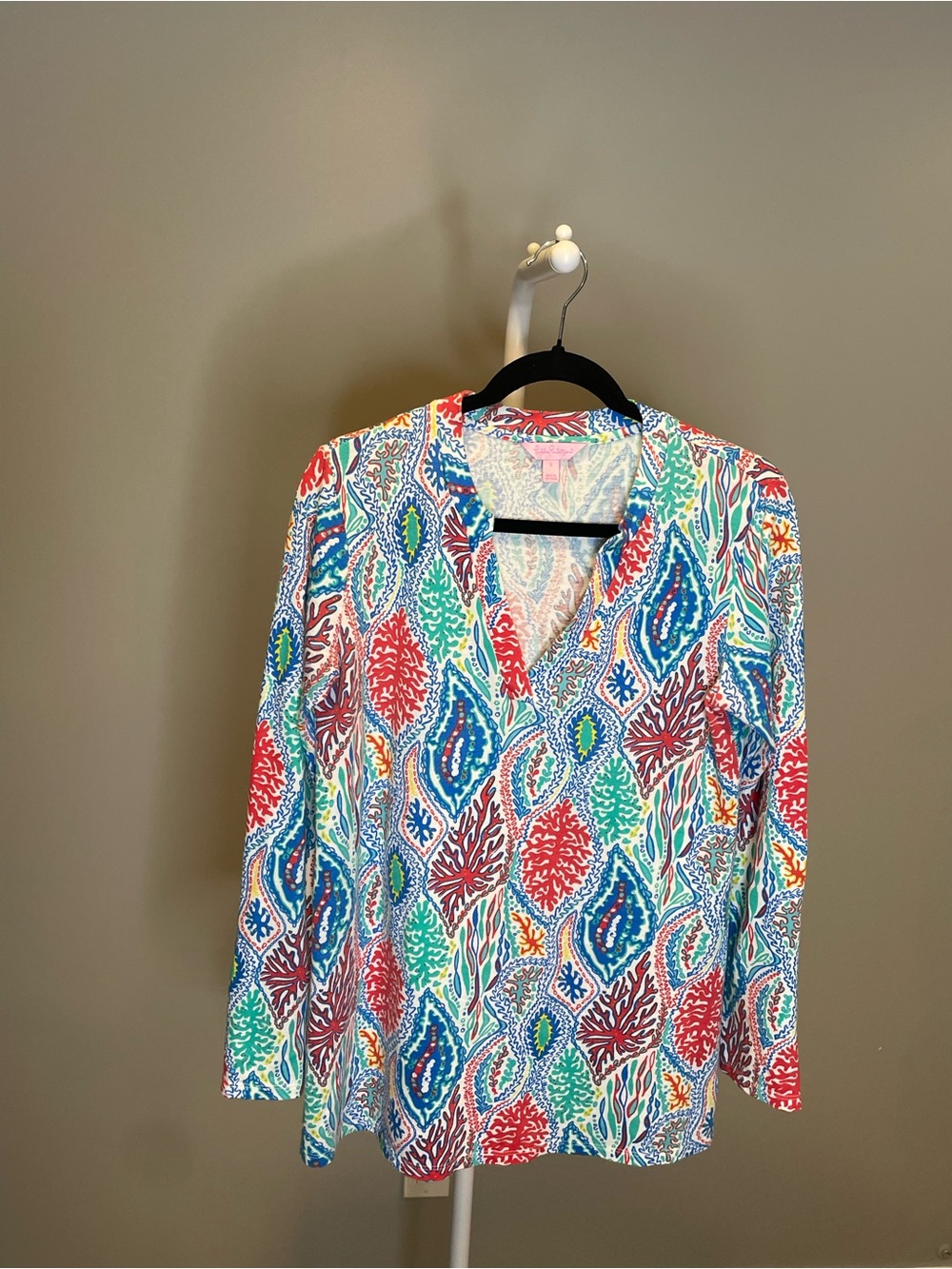 Lilly Pulitzer Multicolor V-Neck Blouse Resort Coastal Print - Small